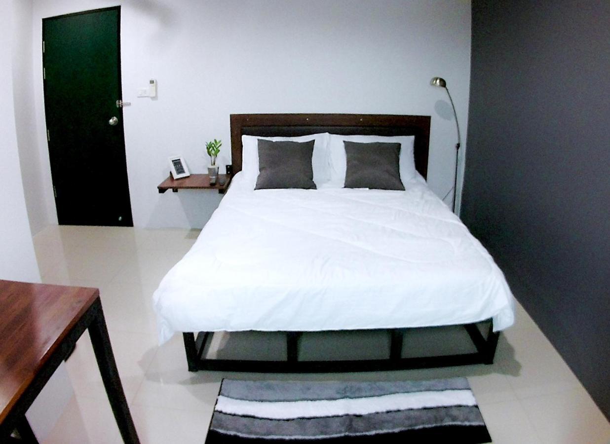 The Room Apartment 素叻他尼 外观 照片